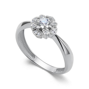 Кольцо из белого золота с бриллиантом