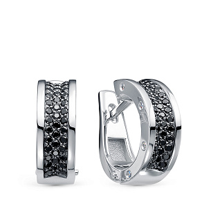 Серьги из белого золота с бриллиантом