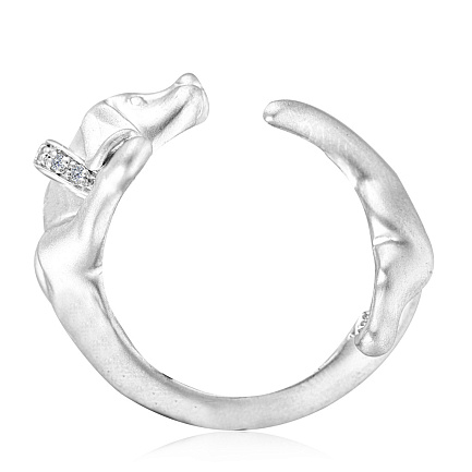 Серебряное кольцо с фианитом Собака