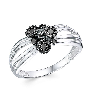 Кольцо из белого золота с бриллиантом