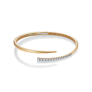 Браслет из красного золота с бриллиантом