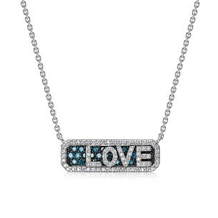 Колье из белого золота с бриллиантом