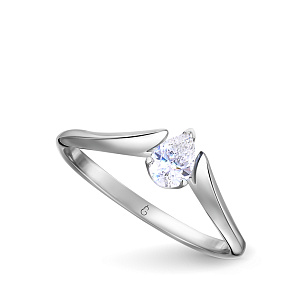 Кольцо из белого золота с бриллиантом