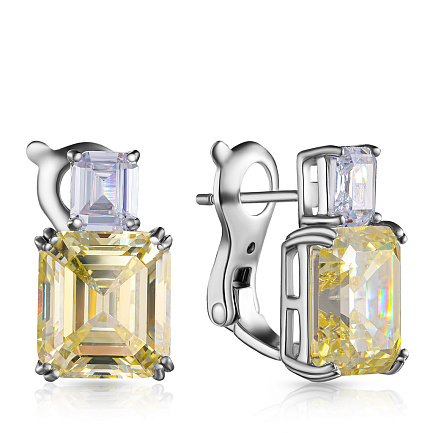 Серьги из серебра с фианитом