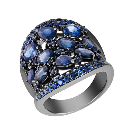 Кольцо из золота с сапфирами