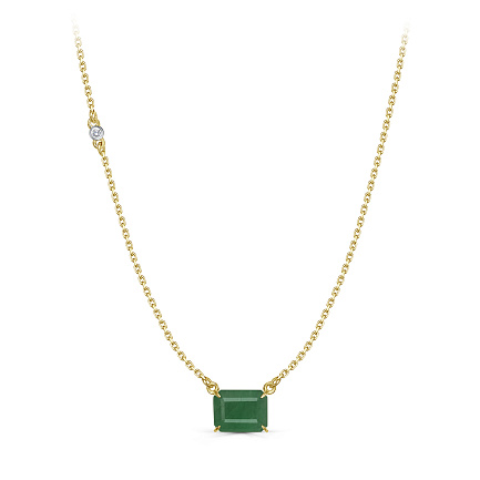 Колье из желтого золота с бриллиантом, изумрудом