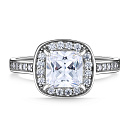 Кольцо из серебра с фианитом