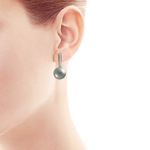 Серьги из белого золота с бриллиантами, жемчугом