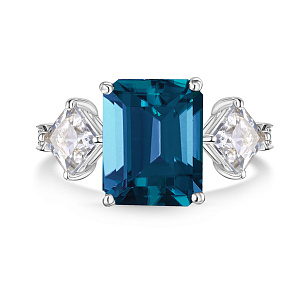 Кольцо из белого золота с бриллиантами, топазами