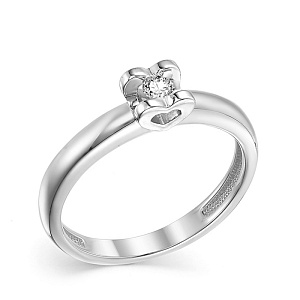 Кольцо из белого золота с бриллиантом