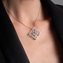 Подвеска буква