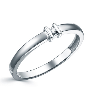 Кольцо из белого золота с бриллиантом