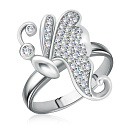 Кольцо из серебра с фианитом