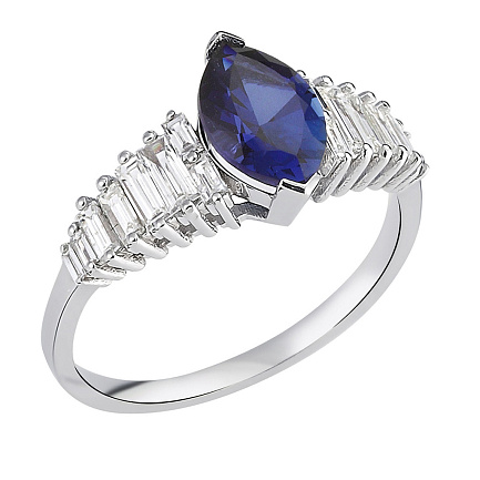 Кольцо из белого золота с бриллиантами