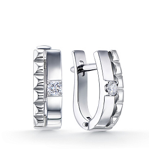 Серьги из белого золота с бриллиантом