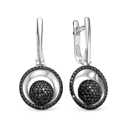 Серьги из белого золота с бриллиантами