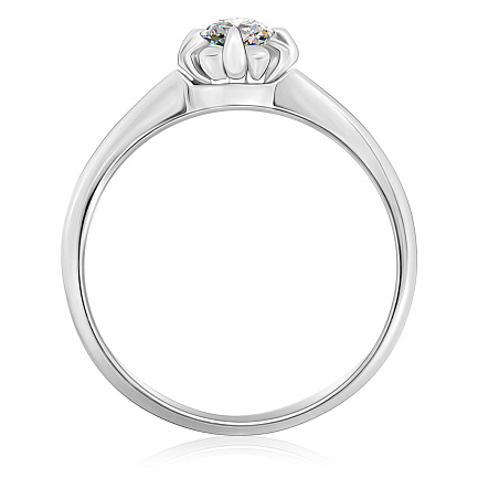 Кольцо из белого золота с бриллиантом