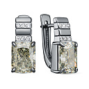 Серьги с английским замком из серебра с фианитами