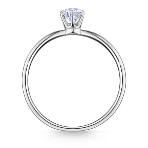 Кольцо из белого золота с бриллиантом