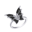 Кольцо из белого золота с бриллиантами