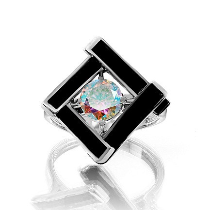 Кольцо из серебра с фианитом