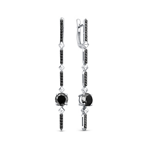 Серьги из белого золота с бриллиантом