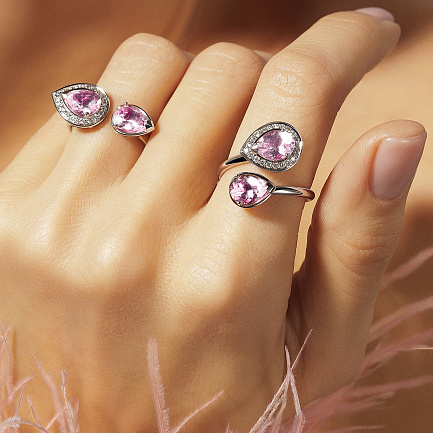 Кольцо из белого золота с бриллиантами, морганитами