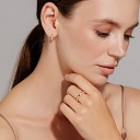 Кольцо из красного золота с бриллиантом