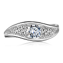 Кольцо из белого золота с бриллиантами