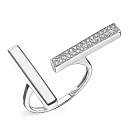 Кольцо из серебра с фианитами