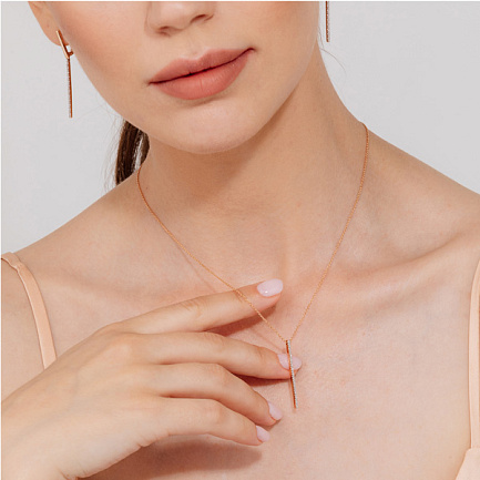 Колье из красного золота с бриллиантами