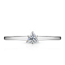 Кольцо из серебра с фианитом