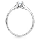 Кольцо из белого золота с бриллиантом