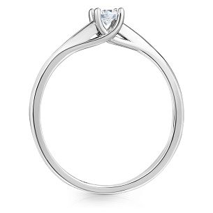 Кольцо из белого золота с бриллиантом