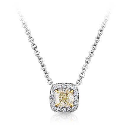 Колье из белого золота с бриллиантами