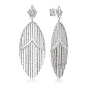 Серьги из белого золота с бриллиантами