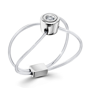 Кольцо из белого золота с бриллиантом