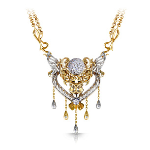 Колье из белого золота с бриллиантами