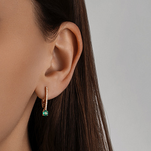 Серьги с английским замком из желтого золота с бриллиантами