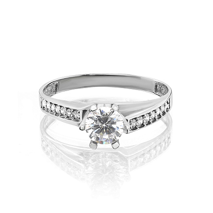 Кольцо из серебра с фианитами