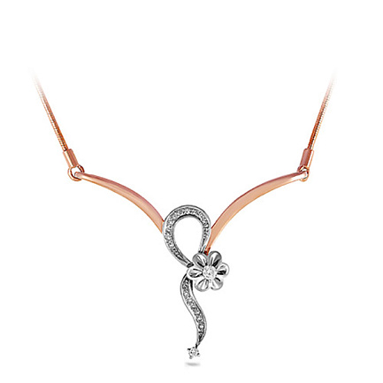 Колье из красного золота с бриллиантами