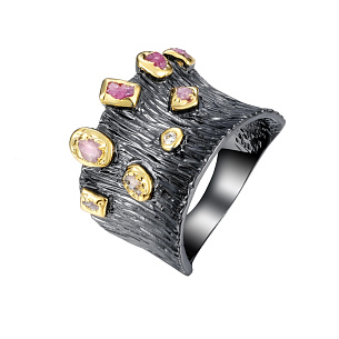 Серебряное кольцо с корундами, фианитом