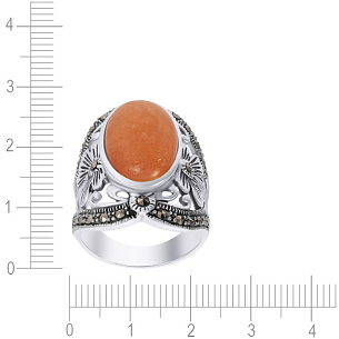 Кольцо из серебра с лунным камнем