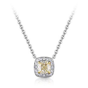 Колье из белого золота с бриллиантами