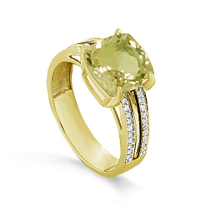 Кольцо из желтого золота с кварцем