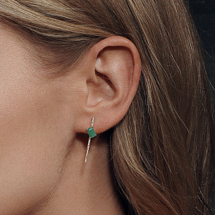 Серьги из желтого золота с бриллиантами, изумрудами