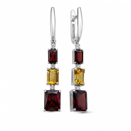 Серьги из белого золота с бриллиантами, гранатами