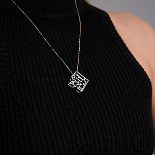 Подвеска буква