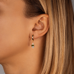 Конго с турмалином, бриллиантами и сапфиром из желтого золота