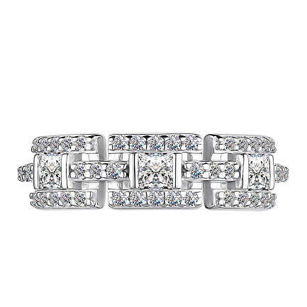 Кольцо из серебра с фианитами